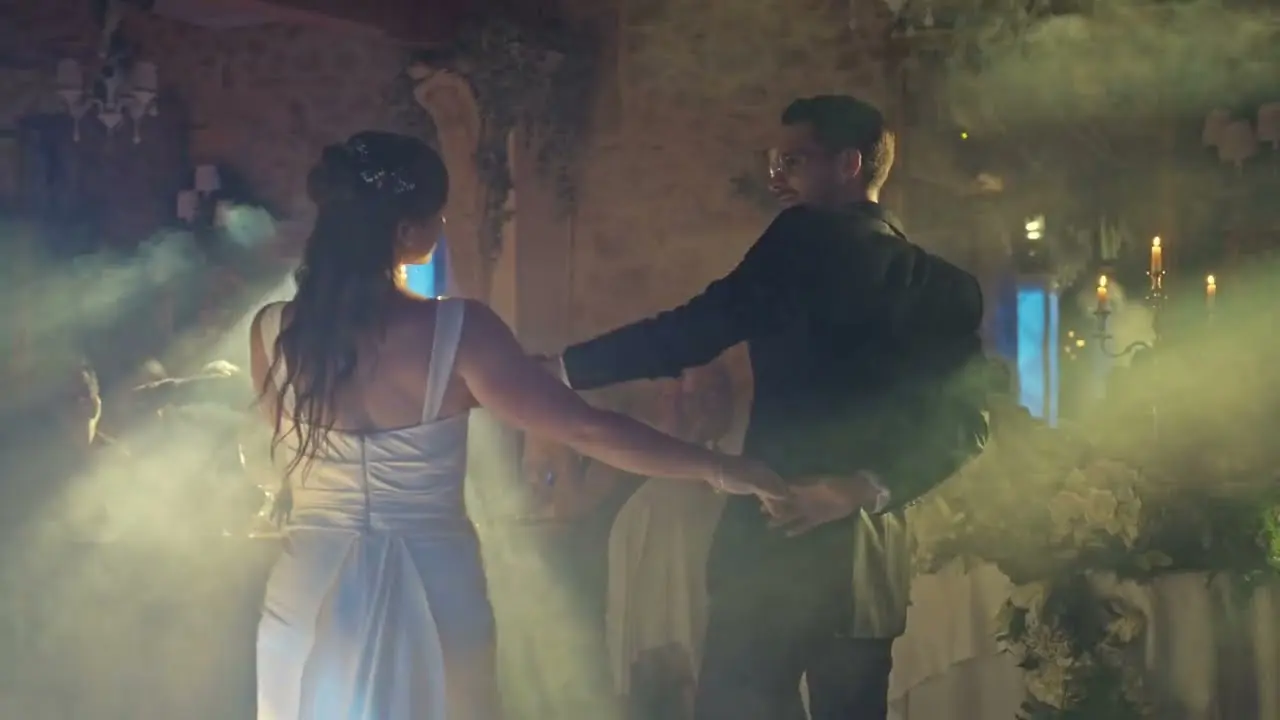 Ouverture de bal de Laura et Michael au Château Chavagnac, en Ardèche
